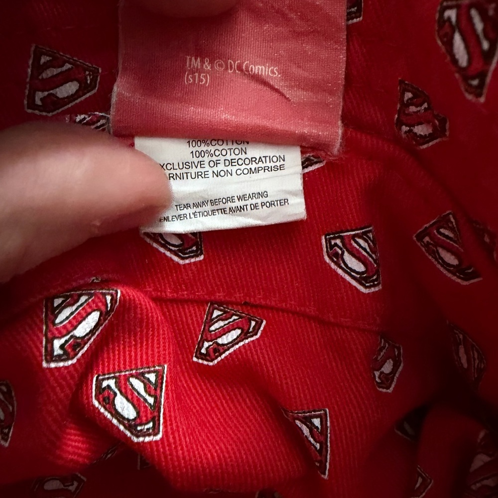 Vintage Superman Bucket Hat – DC Comics (2015) – Reversible Red/Blue Logo Print - Picture 4 of 4